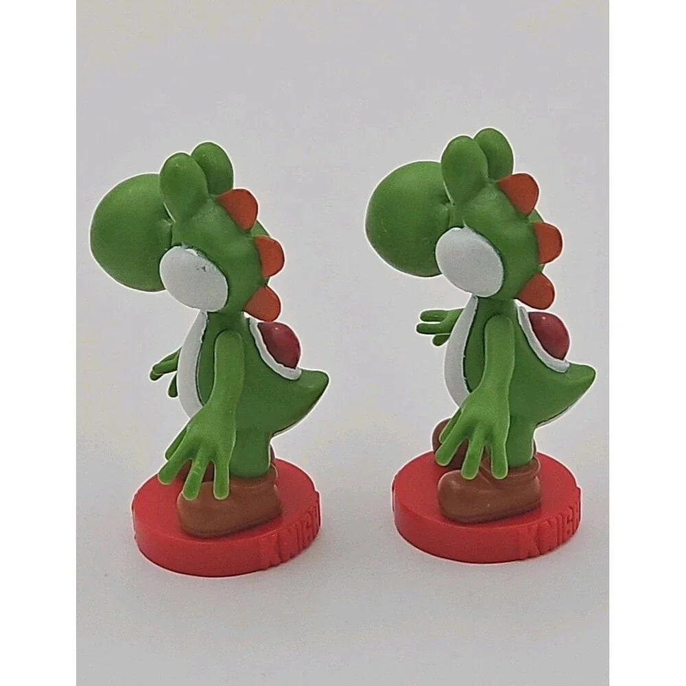 SUPER MARIO CHESS Yoshi Knight Replacement Pieces lot of 2